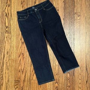 St John’s Bay jean capris